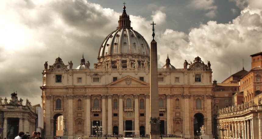 Vatican offers free health care for poor in  Rome –  ACN Malta