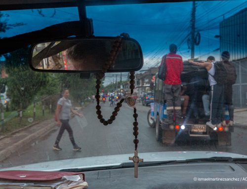 A Colombian priest’s fight against violence